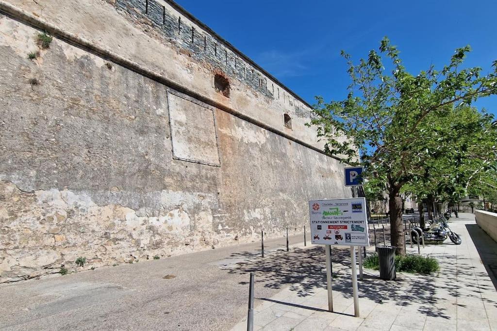 Suite Au Coeur De La Citadelle By Monarca Coventry Exterior foto