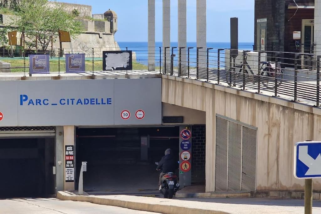 Suite Au Coeur De La Citadelle By Monarca Coventry Exterior foto